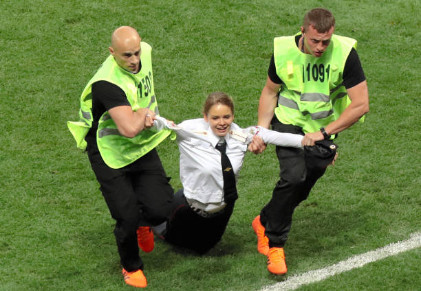 而是更加关 而是更加关